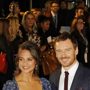 Alicia Vikander et son compagnon Michael Fassbender - Première du film "Une vie entre deux océans" au Curzon Mayfair à Londres. Le 19 octobre 2016