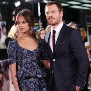 Alicia Vikander et son compagnon Michael Fassbender - Première du film "Une vie entre deux océans" au Curzon Mayfair à Londres. Le 19 octobre 2016