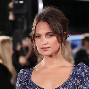 Alicia Vikander - Première du film "Une vie entre deux océans" au Curzon Mayfair à Londres. Le 19 octobre 2016