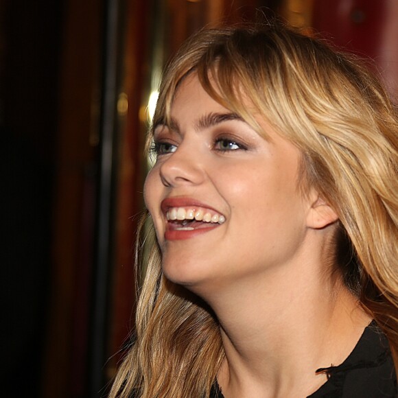 Louane Emera à l'avant-première de "Les Trolls" au cinéma Le Grand Rex à Paris, le 12 octobre 2016. © Guirec-Guignebourg/Bestimage