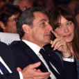 Carla Bruni-Sarkozy durant un meeting de Nicolas Sarkozy au Palais des Congrès Neptune à Toulon, France, le 21 octobre 2016, pour la campagne des primaires des Républicains en vue de l'élection présidentielle de 2017. © Bruno Bebert/Bestimage