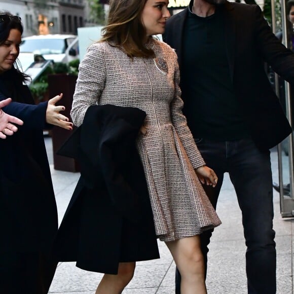 Exclusif - Natalie Portman (enceinte) à New York le 16 octobre 2016.