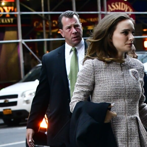 Exclusif - Natalie Portman (enceinte) à New York le 16 octobre 2016.