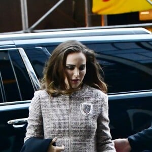 Exclusif - Natalie Portman (enceinte) à New York le 16 octobre 2016.