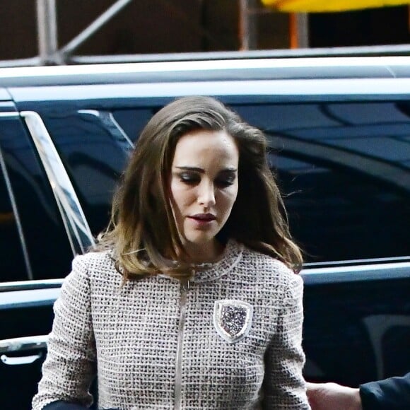 Exclusif - Natalie Portman (enceinte) à New York le 16 octobre 2016.