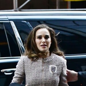 Exclusif - Natalie Portman (enceinte) à New York le 16 octobre 2016.