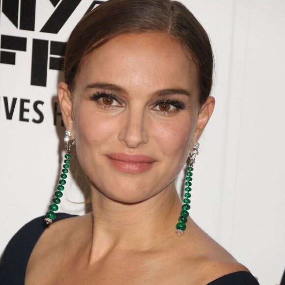 Natalie Portman enceinte au 2e gala annuel 'United for a Lyme-Free World' à New York, le 13 octobre 2016 © Nancy Kaszerman via Zuma/Bestimage