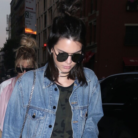 Gigi Hadid, Kendall Jenner et Hailey Baldwin vont dîner au restaurant à New York, le 20 juin 2016.