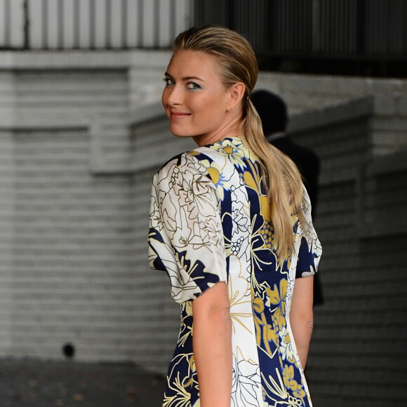 Maria Sharapova assiste au défilé des finalistes du 2016 CFDA/Vogue Fashion Fund au Chateau Marmont. Los Angeles, le 26 octobre 2016.