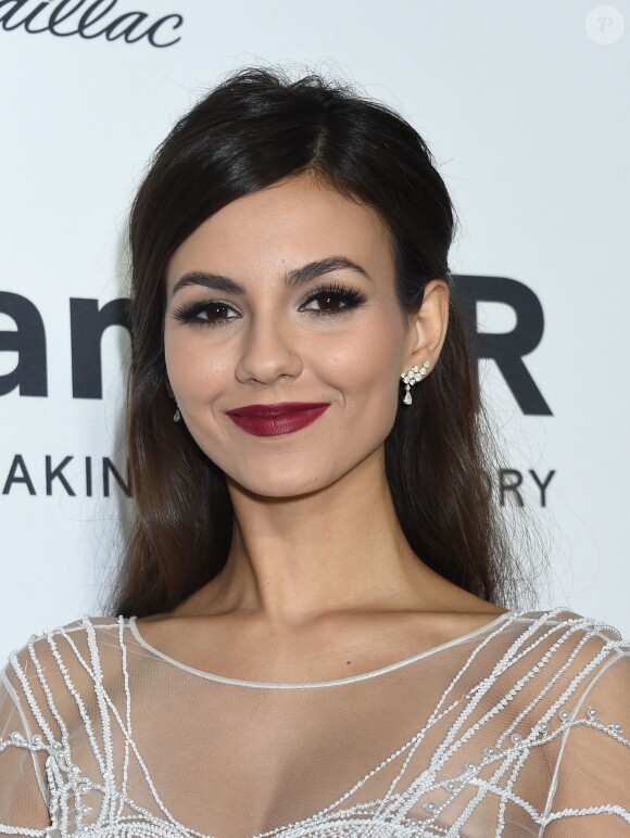Victoria Justice lors du amfAR's Inspiration Gala à Los Angeles, le 27 octobre 2016.
