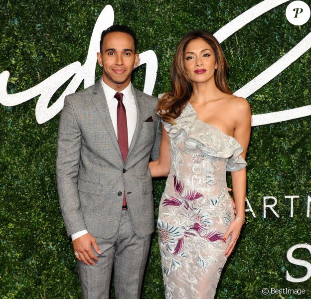 Lewis Hamilton , Nicole Scherzinger à la Soirée des "British Fashion Awards" à Londres. Le 1er décembre 2014
