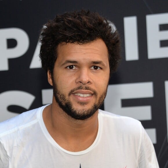 Exclusif - Jo-Wilfried Tsonga s'entraîne lors du Bnp Paribas Masters à l'AccorHotels Arena à Paris le 29 octobre 2016