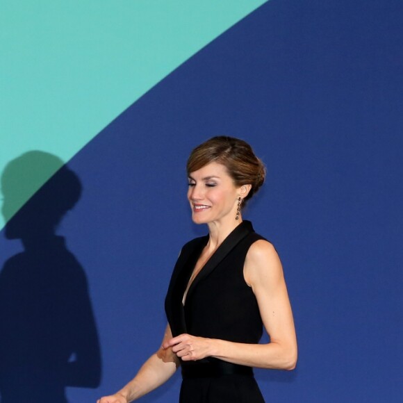 La reine Letizia d'Espagne était invitée à prononcer un discours lors de l'ouverture du Congrès Mondial contre le Cancer au Palais des Congrès à Paris, le 31 octobre 2016. © Dominique Jacovides/Bestimage