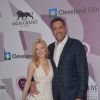 IsaBeall Quella et Brad Garrett à la soirée "Power Of Love" organisée au MGM Grande Garden Arena à Las Vegas, le 21 mai 2016.