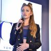 Gigi Hadid lance sa ligne "Tommy x Gigi collection" à Tokyo le 12 octobre 2016.
