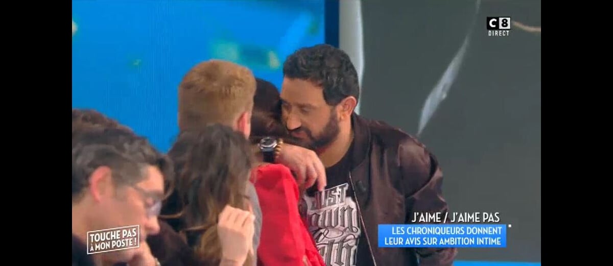 Photo : Cyril Hanouna Enlace Karine Le Marchand, Dans "TPMP", Vendredi ...