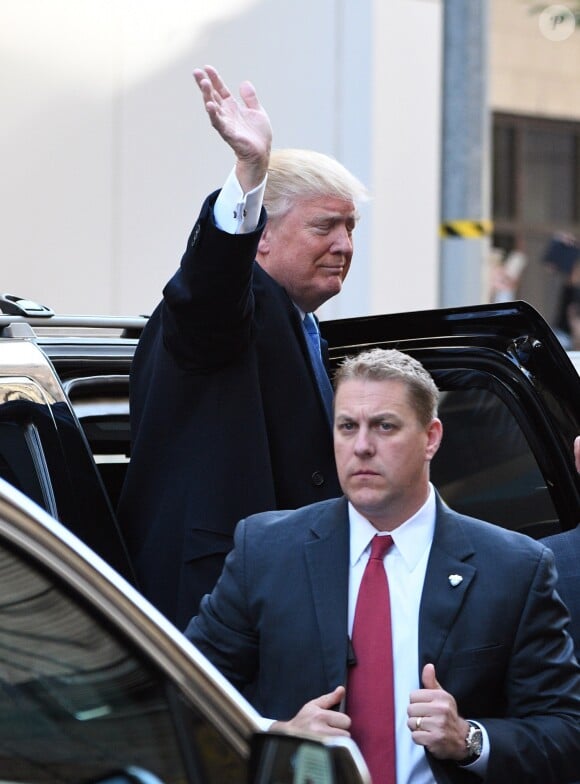 Le candidat à la présidentielle républicaine, Donald Trump, et sa femme, Melania Trump, sont allés voter le jour de l'élection présidentielle au PS 59 à New York City, New York, Etats-Unis, le 8 novembre 2016.