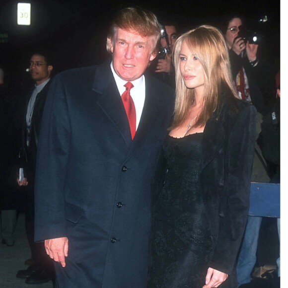 Donald Trump et Melania Knauss à New York le 18 avril 2000