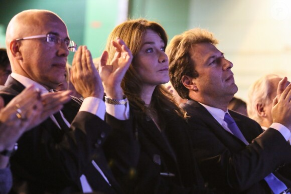 Carla Bruni-Sarkozy au meeting de son mari Nicolas Sarkozy pour les présidentielles 2017 à Saint-Maur-des-Fossés le 14 novembre 2016.