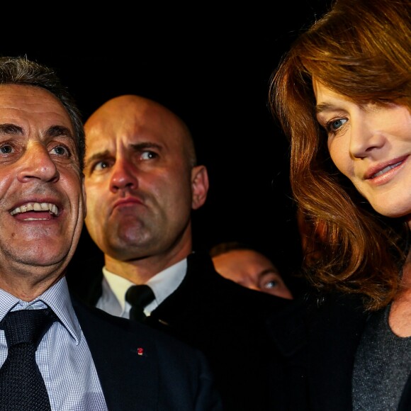 Carla Bruni-Sarkozy au meeting de son mari Nicolas Sarkozy pour les présidentielles 2017 à Saint-Maur-des-Fossés le 14 novembre 2016.