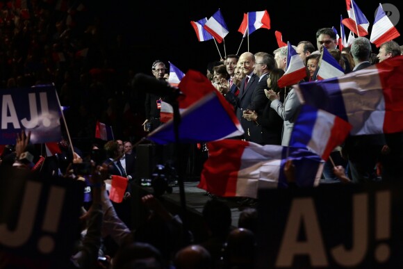 Meeting d'Alain Juppé, maire de Bordeaux et candidat à la primaire de la droite et du centre (Les Républicains LR), au Zénith, à Paris, France, France, le 14 novembre 2016. © Stéphane Lemouton/BestImage