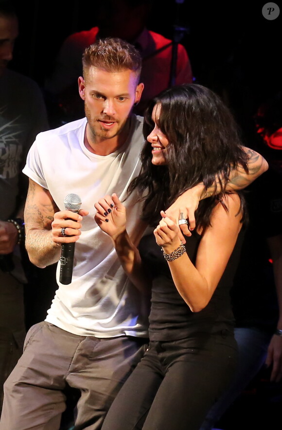 M. Pokora et Jenifer participent à la 6e edition du foot-concert au profit de l'association Huntington Avenir qui lutte en faveur des malades et de leur famille, à Lyon le 13 octobre 2012.