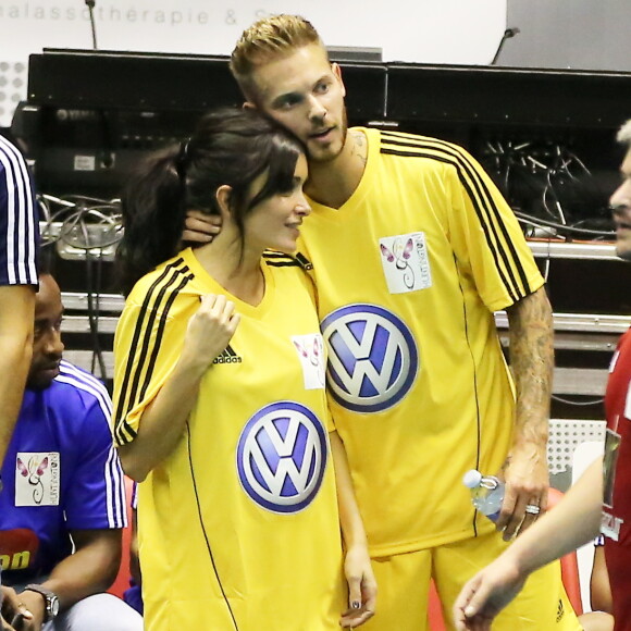 M. Pokora et Jenifer participent à la 6e édition du foot-concert au profit de l'association Huntington Avenir qui lutte en faveur des malades et de leur famille, à Lyon le 13 octobre 2012.