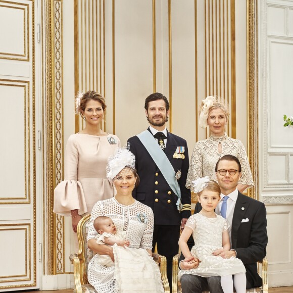 Photo officielle du baptême du prince Oscar de Suède, fils de la princesse Victoria et du prince Daniel, par Kate Gabor le 27 mai 2016. © Anna Lena Ahlström / Kungahuset (Cour royale de Suède)
