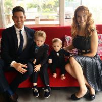 Michael Bublé : En chimio, son fils Noah retrouve le sourire, gâté par sa soeur
