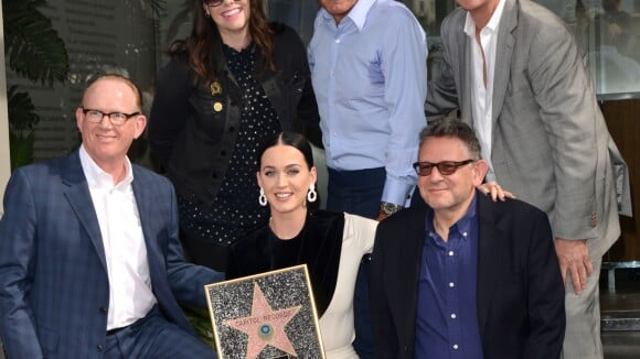 Katy Perry : Son étoile brille sous le soleil de Los Angeles !