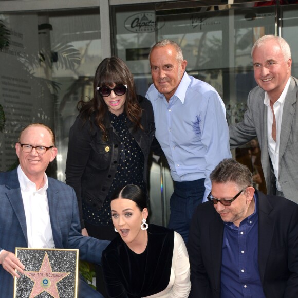 Le label Capitol Records inaugure sa Star of Recognition sur le Hollywood Walf of Fame en présence de son artiste Katy Perry. Los Angeles, le 15 novembre 2016.