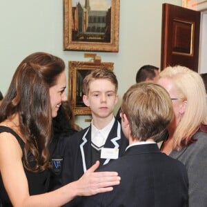 La duchesse Catherine de Cambridge prenait part le 22 novembre 2016 à la cérémonie de remise de prix Wellbeing in Schools Awards de l'association Place2Be dont elle est la marraine, à la Mansion House à Londres.