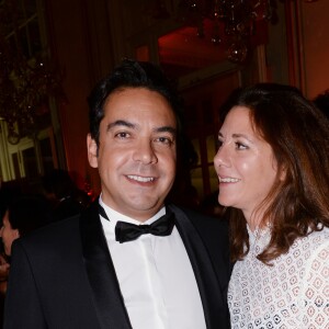 Patrick Cohen et sa femme à la 7ème cérémonie des "Hommes de l'Année GQ" au musée d'Orsay à Paris, le 23 novembre 2016. © Rachid Bellack