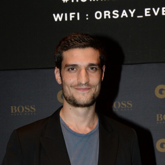 Louis Garrel à la 7ème cérémonie des "Hommes de l'Année GQ" au musée d'Orsay à Paris, le 23 novembre 2016. © Rachid Bellack