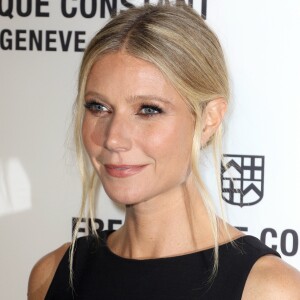 Gwyneth Paltrow (ambassadrice internationale de la marque horlogère suisse Frédérique Constant) à la soirée de lancement de la montre Horological Smartwatch (montre suisse de luxe qui est connectée et intelligente) par Frédérique Constant aux studios Spring à New York City, New York, Etats-Unis, le 2 novembre 2016.