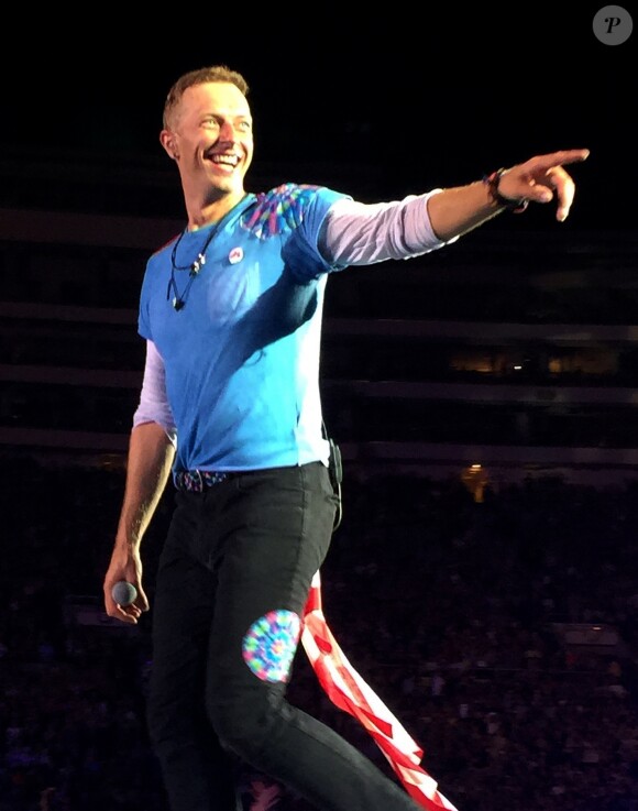 Chris Martin en concert avec Coldplay au Rose Bowl à Pasadena le 20 août 2016