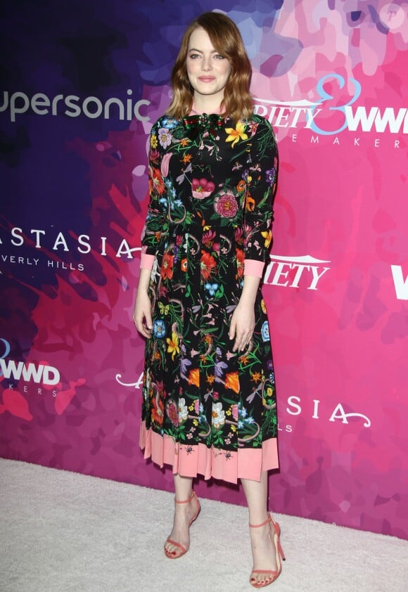 Emma Stone (robe Gucci, collection croisière 2017) à la 2e édition des "StyleMakers Awards" au Quixote à West Hollywood. Los Angeles, le 17 novembre 2016.