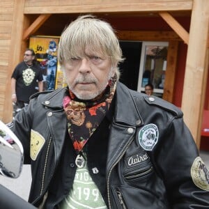 Le chanteur Renaud et Jean-Luc Lahaye assistent au "Motordays" à Gérardmer le 29 mai 2016. Renaud était le parrain de cette seconde édition. © Patrick Carpentier/Bestimage