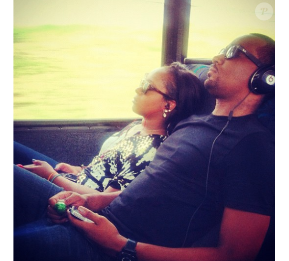 Nick Gordon et sa compagne Bobbi Kristina, heureux et en couple. Photo publiée sur sa page Instagram avant qu'elle ne plonge dans le coma au mois de janvier 2015