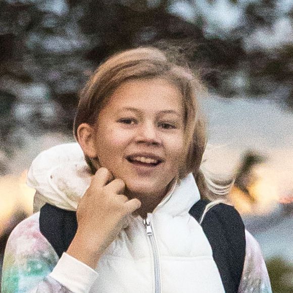 Exclusif - Michelle Williams et sa fille Matilda Ledger se promènent avec leur chien à New York, le 28 octobre 2016, le jour du 11ème anniversaire de de Matilda.
