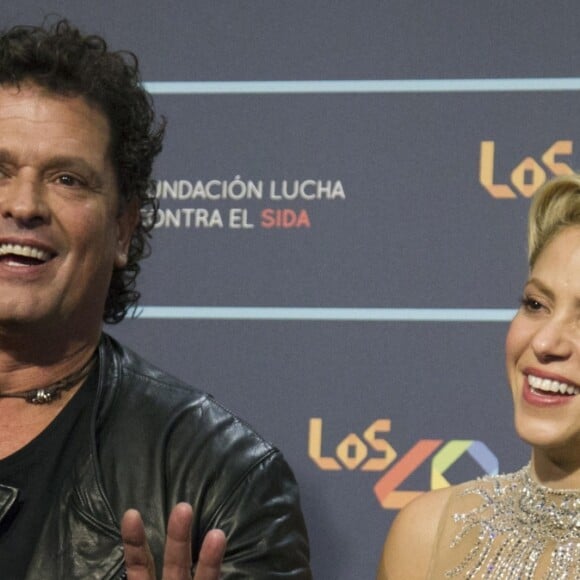 Shakira et Carlos Vives à la cérémonie des 40èmes Music Awards à Barcelone, le 1er décembre 2016.