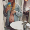 Alexia Mori dévoile une nouvelle photo de son ventre arrondi. Décembre 2016.