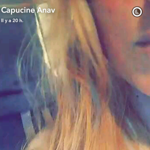 Capucine Anav dévoile sa nouvelle couleur sur Snapchat, dimanche 10 décembre 2016