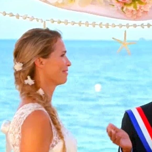 Hélène et Nicolas se marient enfin dans "Les Mystères de l'amour", dimanche 11 décembre 2016, sur TMC