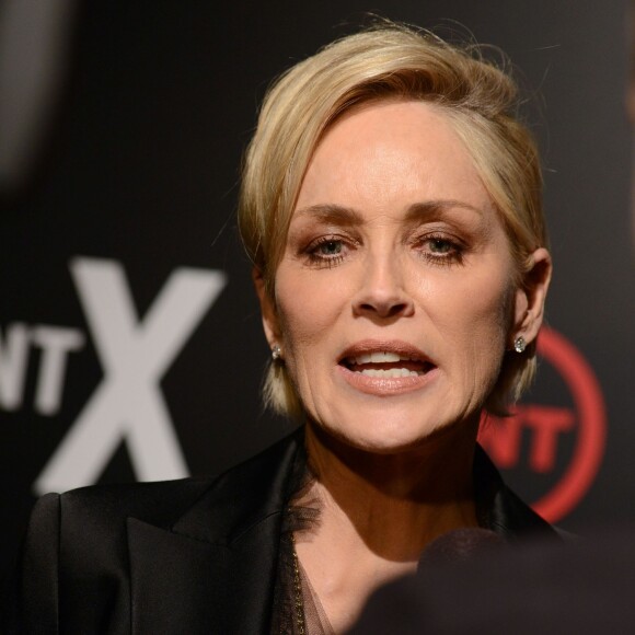 Sharon Stone à la première de 'Agent X' à West Hollywood, le 20 octobre 2015