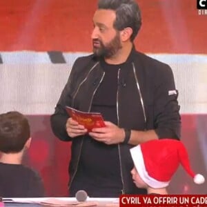 Cyril Hanouna - prime de "La grande régalade de Baba Noël", jeudi 15 décembre 2016, sur C8