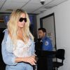Khloe Kardashian arrive à l'aéroport de LAX à Los Angeles pour prendre l’avion, le 29 septembre 2016