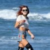 Bella Thorne sur une plage de Miami, le 18 décembre 2016