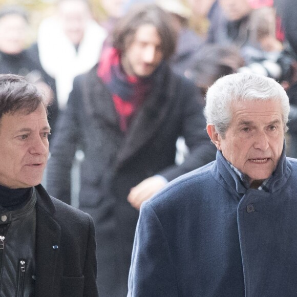 Francis Huster et Claude Lelouch aux obsèques de Michèle Morgan en l'église Saint-Pierre de Neuilly-sur-Seine, le 23 décembre 2016.