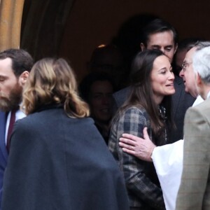 James et Pippa Middleton avec leurs parents Carole et Michael le 25 décembre 2016 à la messe de Noël célébrée en l'église St Mark d'Englefield, dans le Berkshire, où Pippa et son fiancé James Matthews, également présent, célébreront le 20 mai 2017 leur mariage.